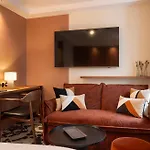 Chavanel Hotel