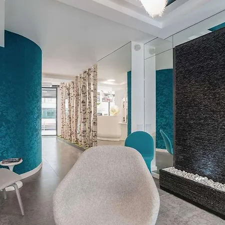 Hotel Chavanel