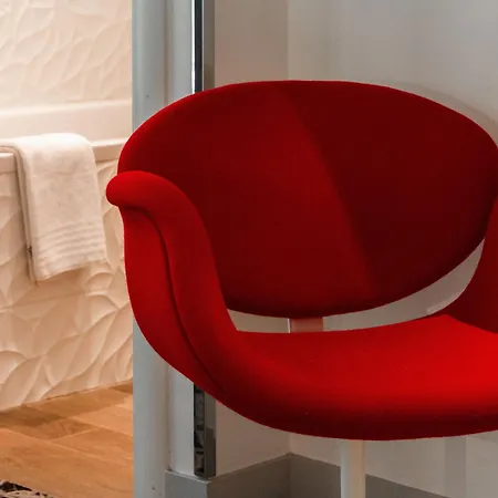 Hotel Chavanel 4*