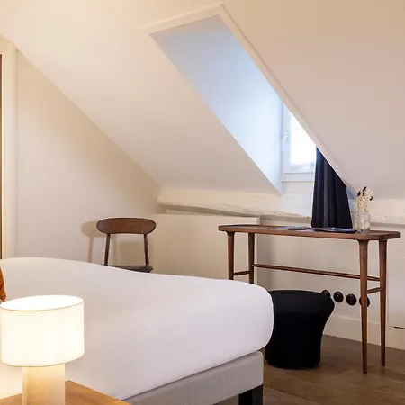 Chavanel Hotell 4*