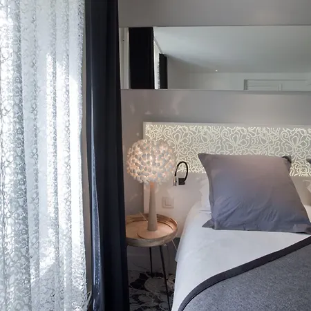 ホテル シャヴァネル