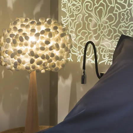 シャヴァネル ホテル