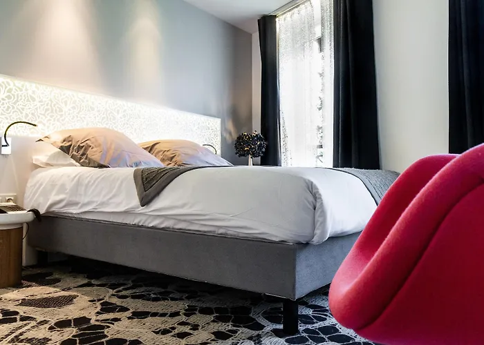 Chavanel Hotel Paris