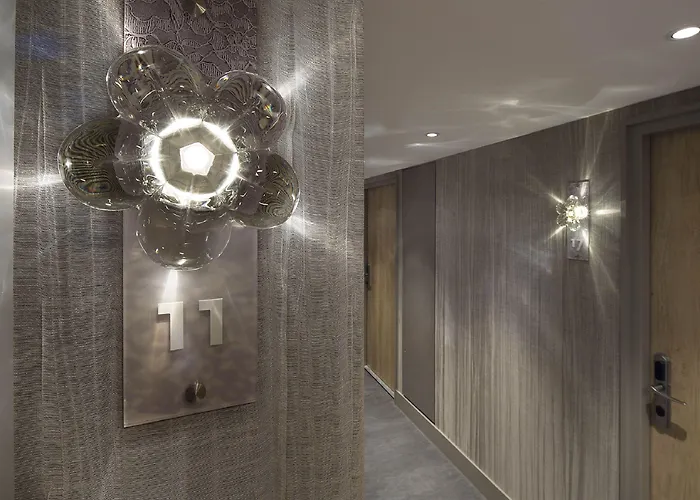 Hotel Chavanel Paris