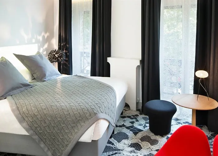 Chavanel Hotel Paris