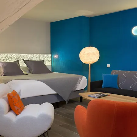 Hotel Chavanel 4*